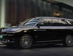 BYD Luncurkan SUV Plug-In Hybrid Denza N9 dalam China