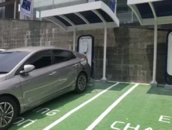 Daftar Tempat Cas Mobil Listrik di dalam Rest Area Tol