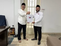 DPP Serahkan SK ke Plt DPD Perindo Bogor Irfan Niti Sasmita