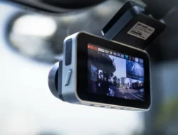 Keselamatan Maksimal di tempat Jalanan: Dashcam 2025 dengan Fitur ADAS & Kontrol Suara!