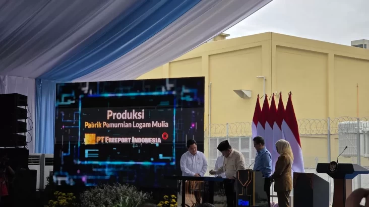 Prabowo Undang Jokowi Resmikan Pabrik Emas Freeport, tapi Tidak Datang