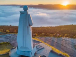 Subuh ke Magrib hanya saja 1 Jam, Puasa pada Murmansk Cuma 60 Menit