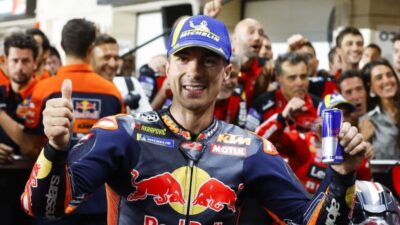 Maverick Vinales masih rayakan podium walau terkena penalti