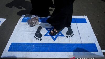 negara negeri Israel gempur Daerah Daerah Gaza lagi, 500.000 warga Palestina terpaksa mengungsi