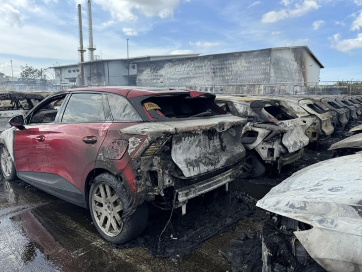 200+ Mobil Listrik lalu Hybrid MG Ludes Terbakar di dalam tempat Filipina, Mitos Baterai EV Meledak Terbantahkan?