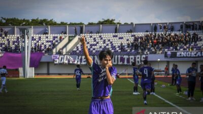 Drama lima gol warnai kemenangan Persita Tangerang kontra Arema FC
