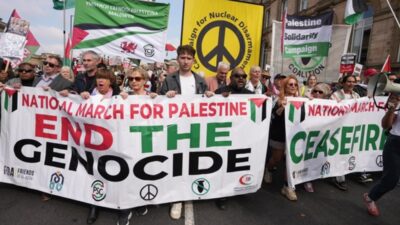 Aktivis ditahan ke pada Heathrow lantaran sweater bergambar peta Palestina