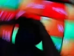 IHSG Dibuka Balik ke Zona Merah, Mayoritas Bidang Kompak Turun