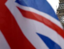 Inggris tegaskan tak akan mengambil keputusan hubungan niaga dengan China demi Amerika Serikat