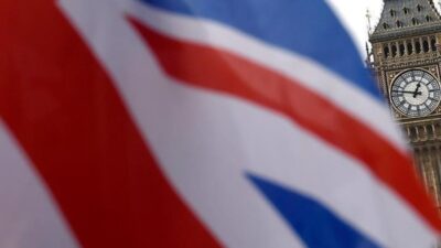 Inggris tegaskan tak akan mengambil keputusan hubungan niaga dengan China demi Amerika Serikat