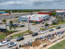 Protes Anti-Elon Musk Mengguncang Dealer Tesla di area Seluruh Dunia!