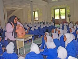 YKPI sosialisasikan upaya deteksi dini neoplasma susu ke pesantren