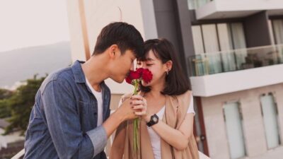 5 Kunci Penting Pokok Hubungan yang mana digunakan Bahagia Bersama Pasangan pada Akhir Pekan