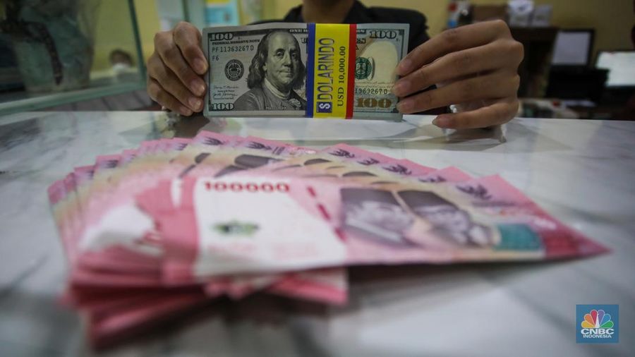 Rupiah Dibuka Terkoreksi, Dolar Negeri Paman Sam Naik ke Simbol Rupiah 16.450