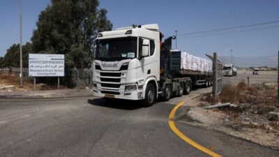 Potret Truk Bantuan Tersendat Masuk Gaza, PBB Teriak!