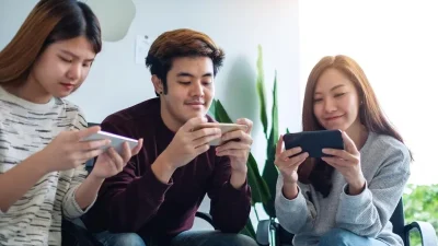 Cara Gen Z Menjaga Kesehatan Mental dan Fisik di Tengah Aktivitas Digital Harian