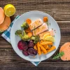 Tren Makanan Sehat Berbasis Bahan Alami yang Semakin Diminati Tahun Ini
